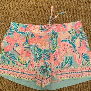 lily pulitzer size small shorts